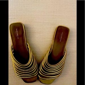 Gold Vagabond slides
